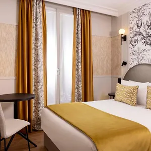 3* Otel Grand Leveque